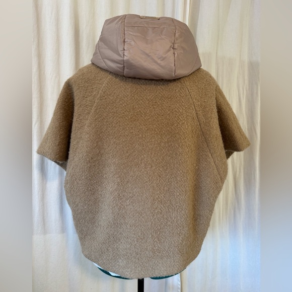 Women's Tan Hooded Wool and Polyester Blend Cropped Poncho Puffer Vest size M - Picture 5 of 16